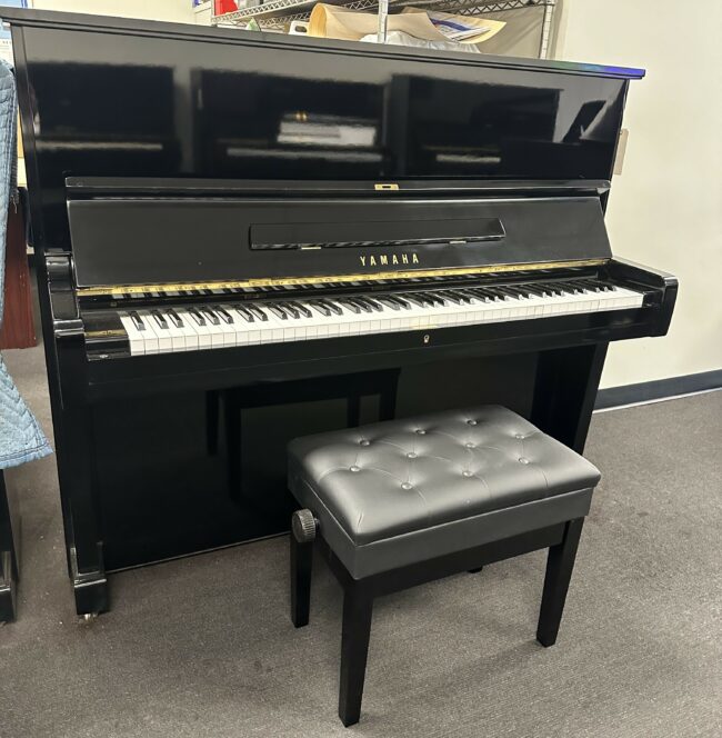 Yamaha U1